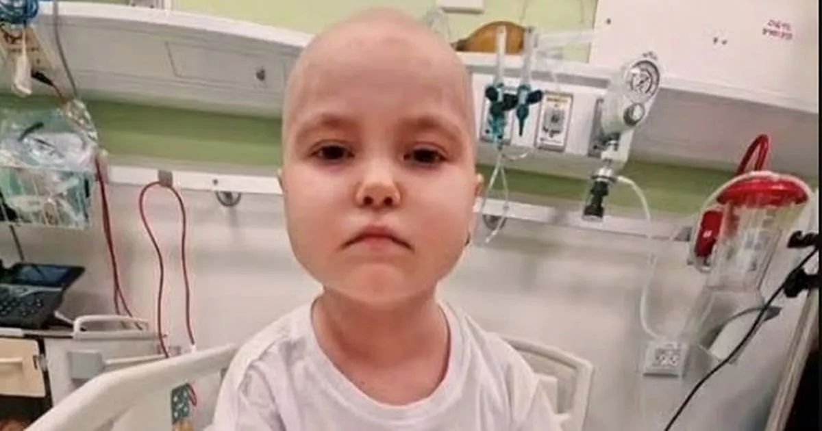 Menina de 7 anos diagnosticada com câncer raro morre em ataque de míssil enquanto estava em Israel para tratamento