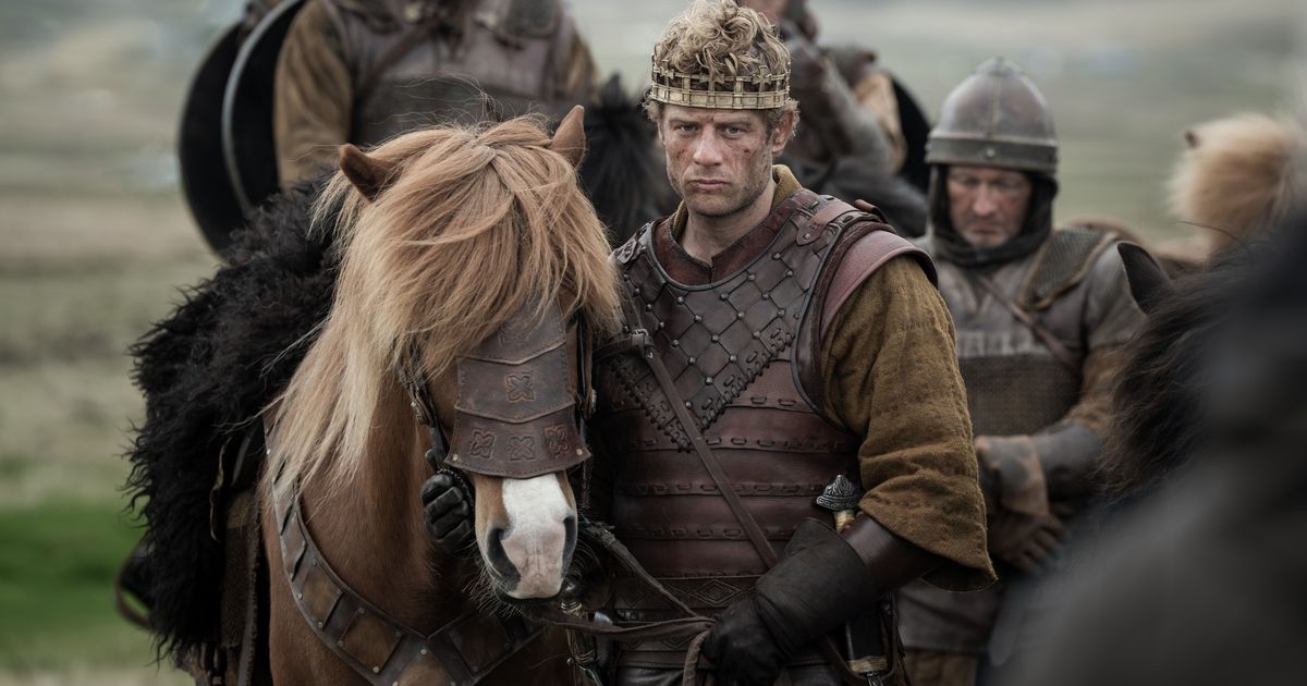 King and Conqueror-ster James Norton doet vreemde belofte aan Emmanuel Macron
