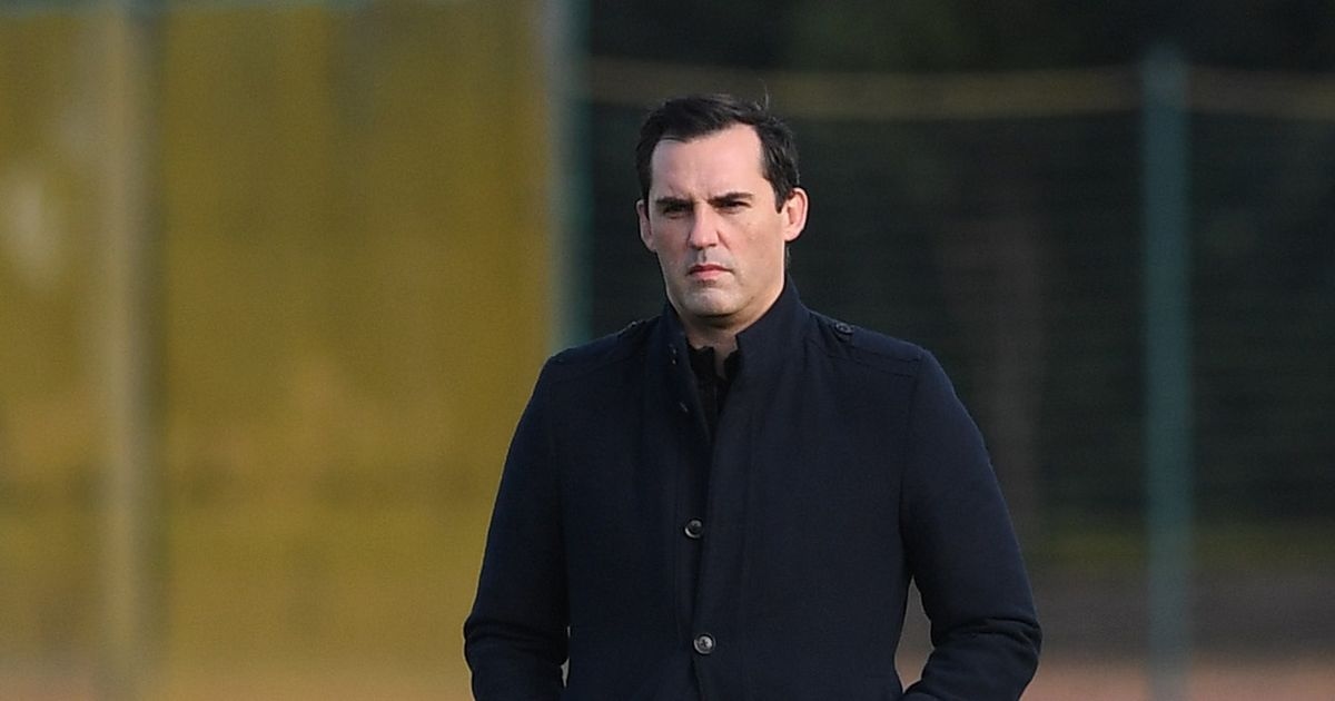 Eski Arsenal patronu, şok ayrılığın ardından Premier Lig rakiplerinde yeni bir göreve hazırlanıyor