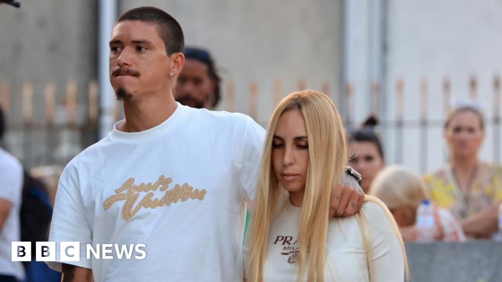 Jota fue llorado por multitudes en Liverpool y Portugal antes del funeral