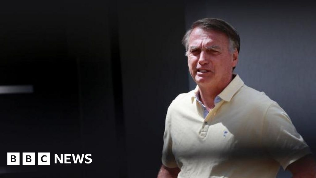 Pressure mounts on Bolsonaro as two out of five judges find him guilty