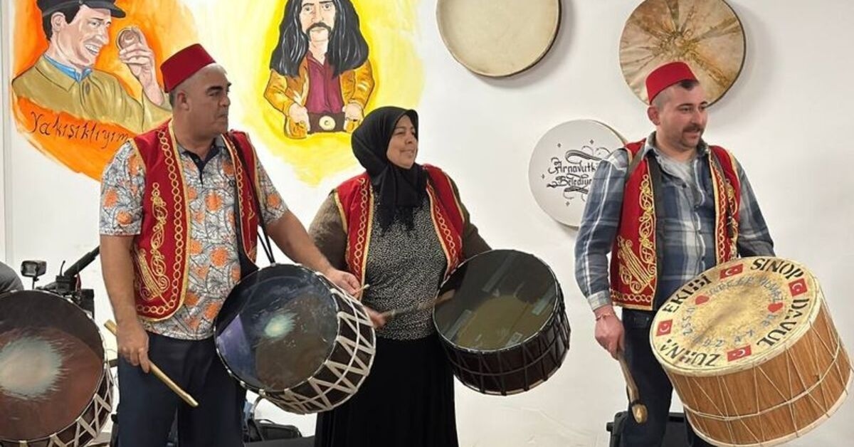 Drummers ontvingen hun certificaten in Istanbul