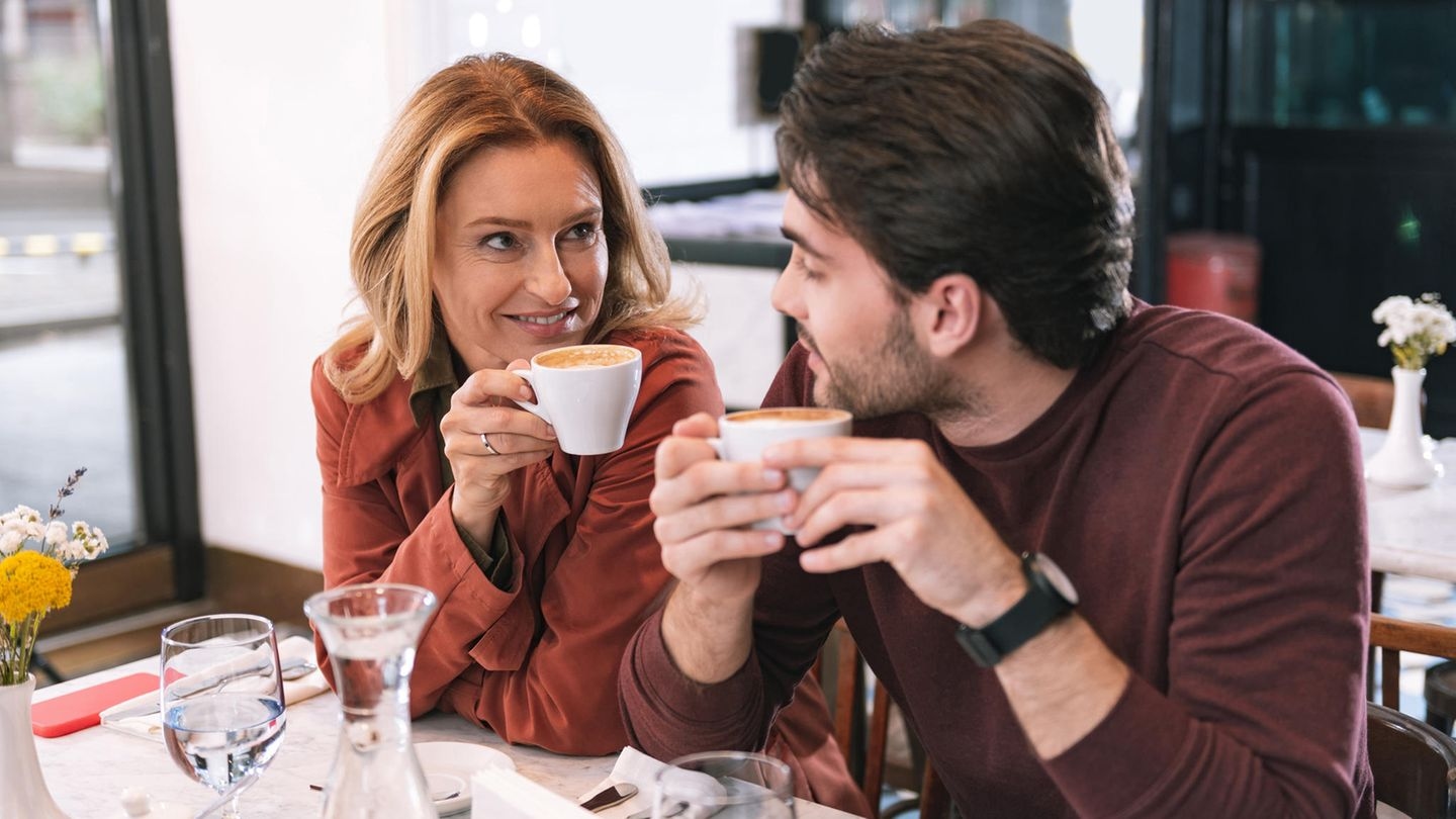 According to study: This is the perfect age difference in a relationship