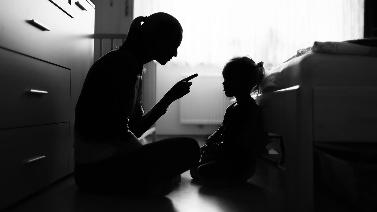 Parents narcissiques : 3 phrases que les enfants affectés ne connaissent malheureusement que trop bien