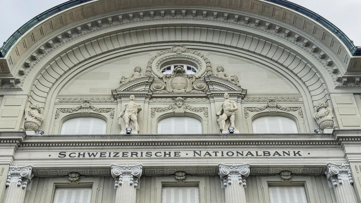 Geldpolitik: Schweizer Notenbank drückt Leitzins auf null Prozent – das ist der Grund