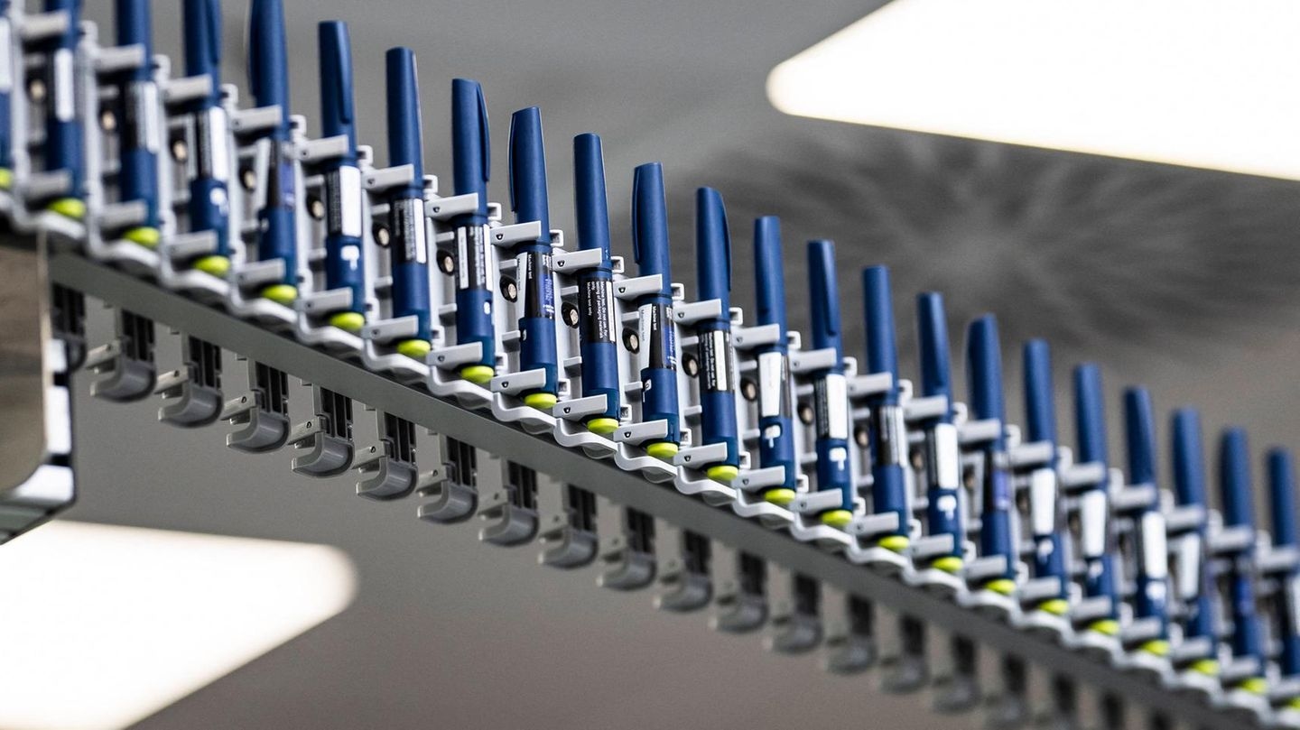 50 Stocks for Life: Five Pharmaceutical Stocks with Long-Term Potential | Capital+
