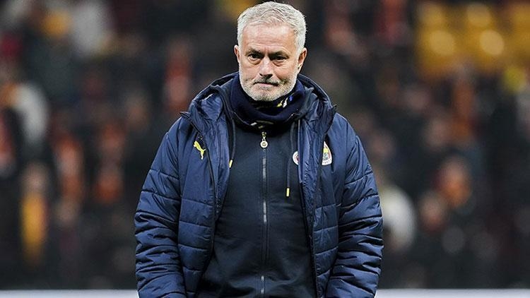 Il Galatasaray presenterà una denuncia penale contro José Mourinho!