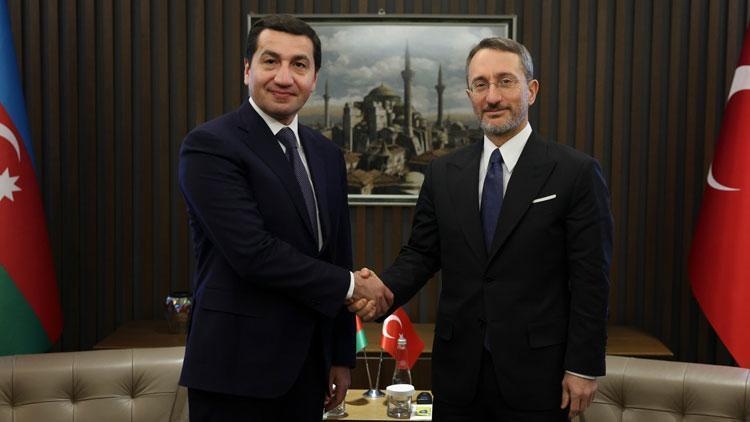 Fahrettin Altun se reunió con el vicepresidente de Azerbaiyán, Hajiyev