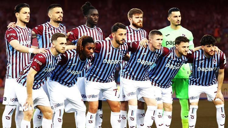 Süper Lig devinin yıldızına Premier Lig'den kanca! 4 takım birden istiyor