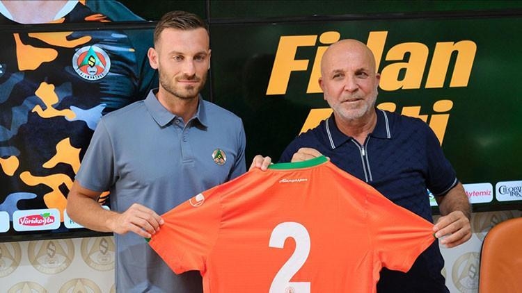 Alanyaspor ha rinnovato il matrimonio con Fidan Aliti!