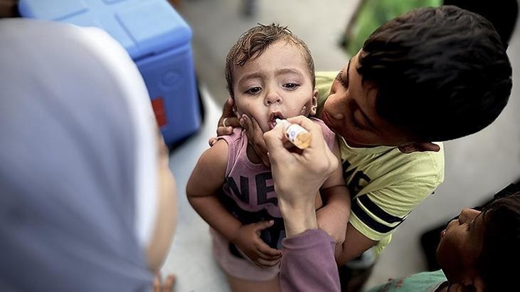 OMS: Más de 547.000 niños vacunados contra la polio en Gaza