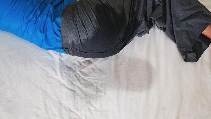 ¡Es muy común! Se cree que es incurable, pero existe tratamiento para la incontinencia urinaria.