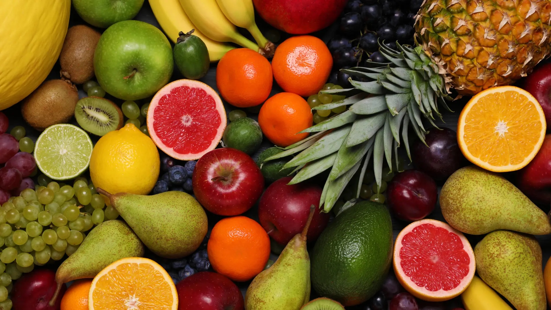 La frutta di stagione consigliata dalla nutrizionista Julia Farré: si prende cura della vista, della pelle e del sistema immunitario.