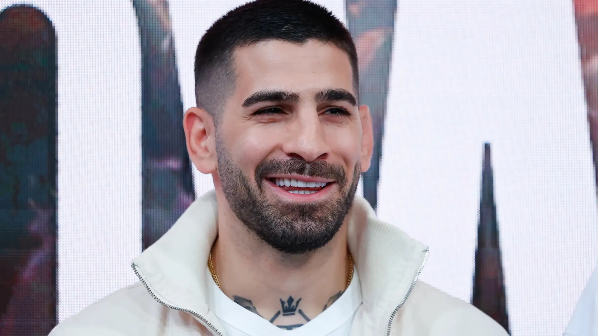 El ataque de Ilia Topuria a Makhachev y Khabib: &quot;Tienen una actitud como si ellos hubieran inventado el deporte&quot;