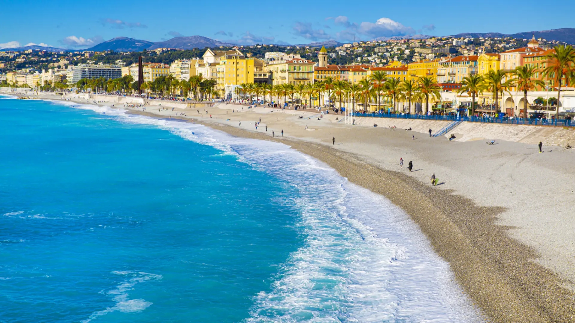 Achtung bei Frankreich-Reisen im Sommer: Bußgelder bis zu 150.000 Euro für übliches Strandverhalten