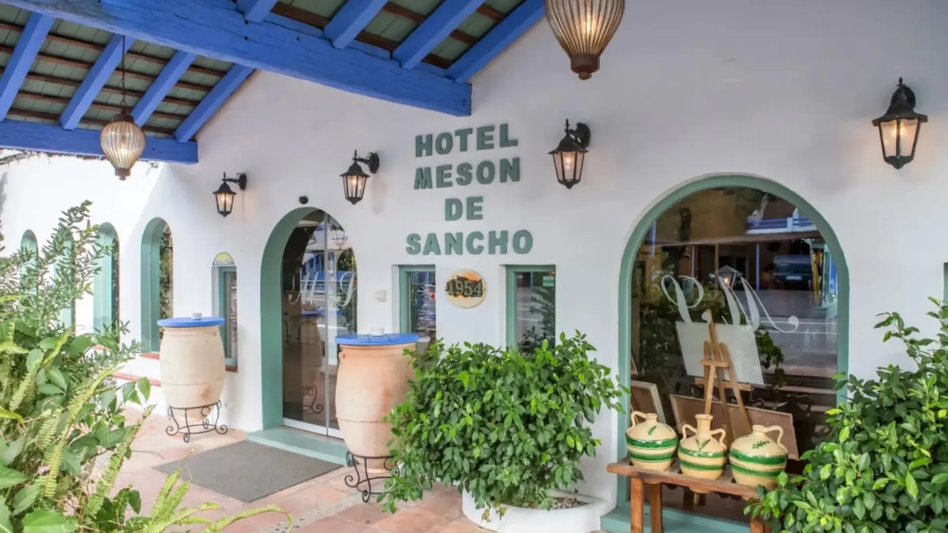 O hotel mais popular de Tarifa, com mais de 600 avaliações: "Certamente um sucesso, um lugar para se hospedar muitas vezes."