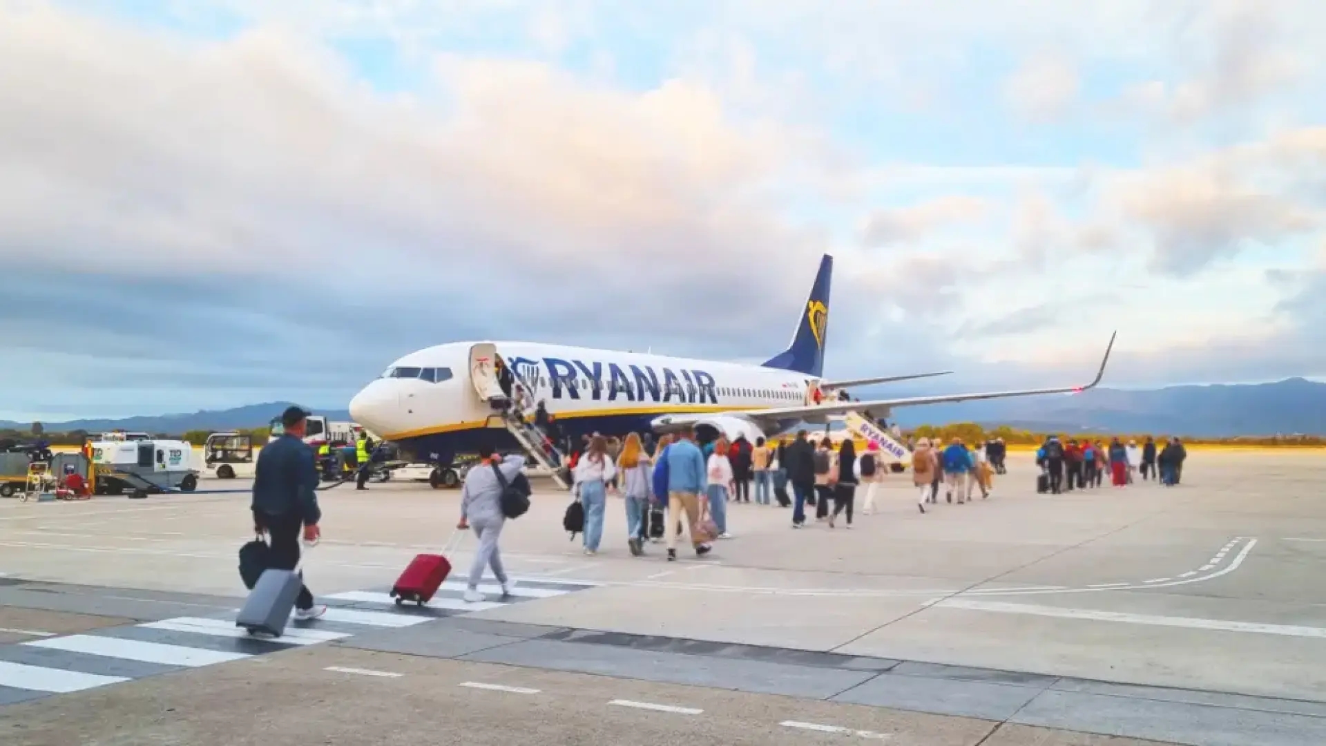 Ryanair reduz voos em Espanha: aeroportos e rotas afetados, alternativas e motivos dos cortes