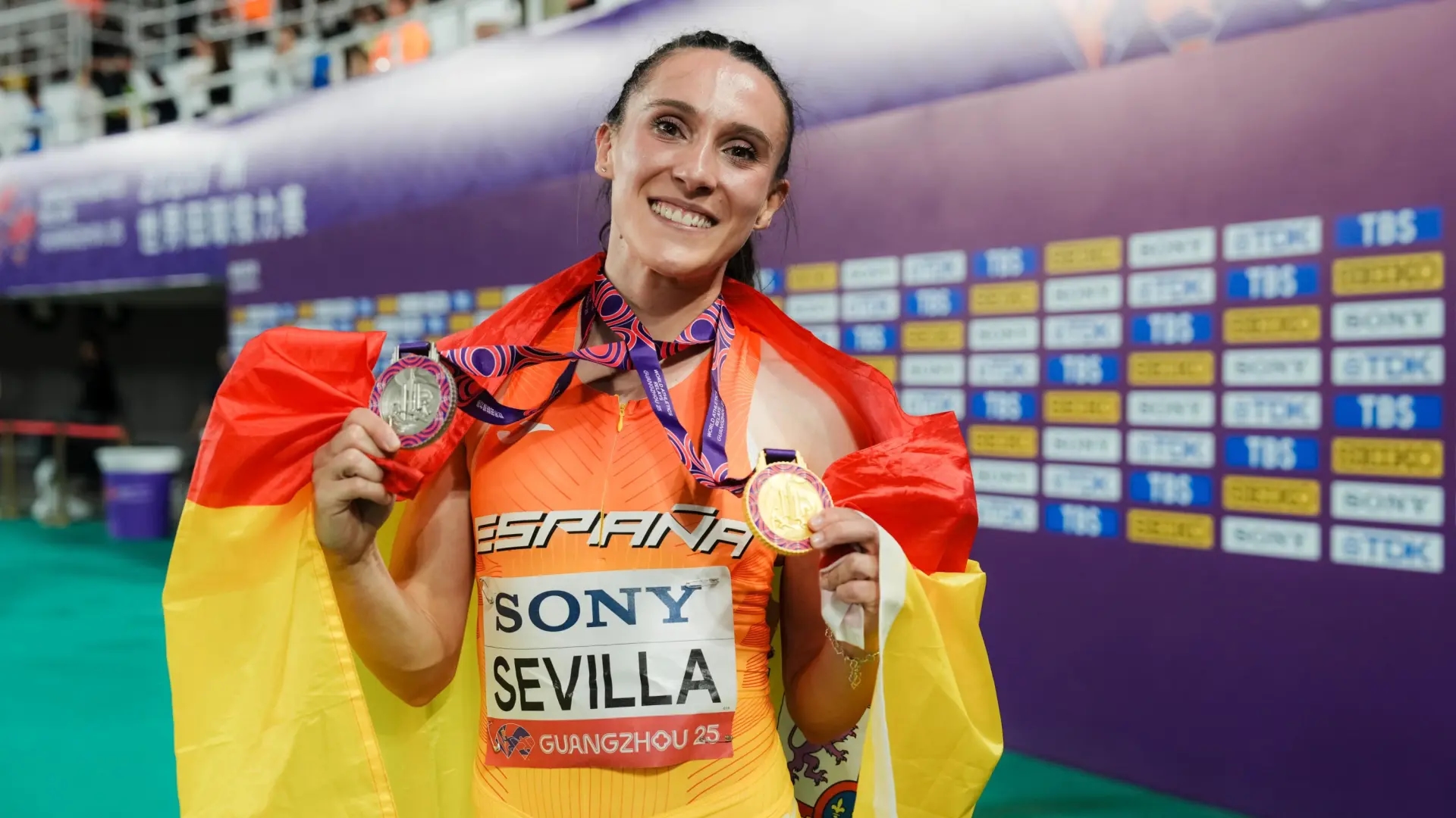 Paula Sevilla, atleta, sobre os revezamentos: "Nunca nos culpamos. Se ganharmos, todos ganhamos, e se perdermos, a mesma coisa."