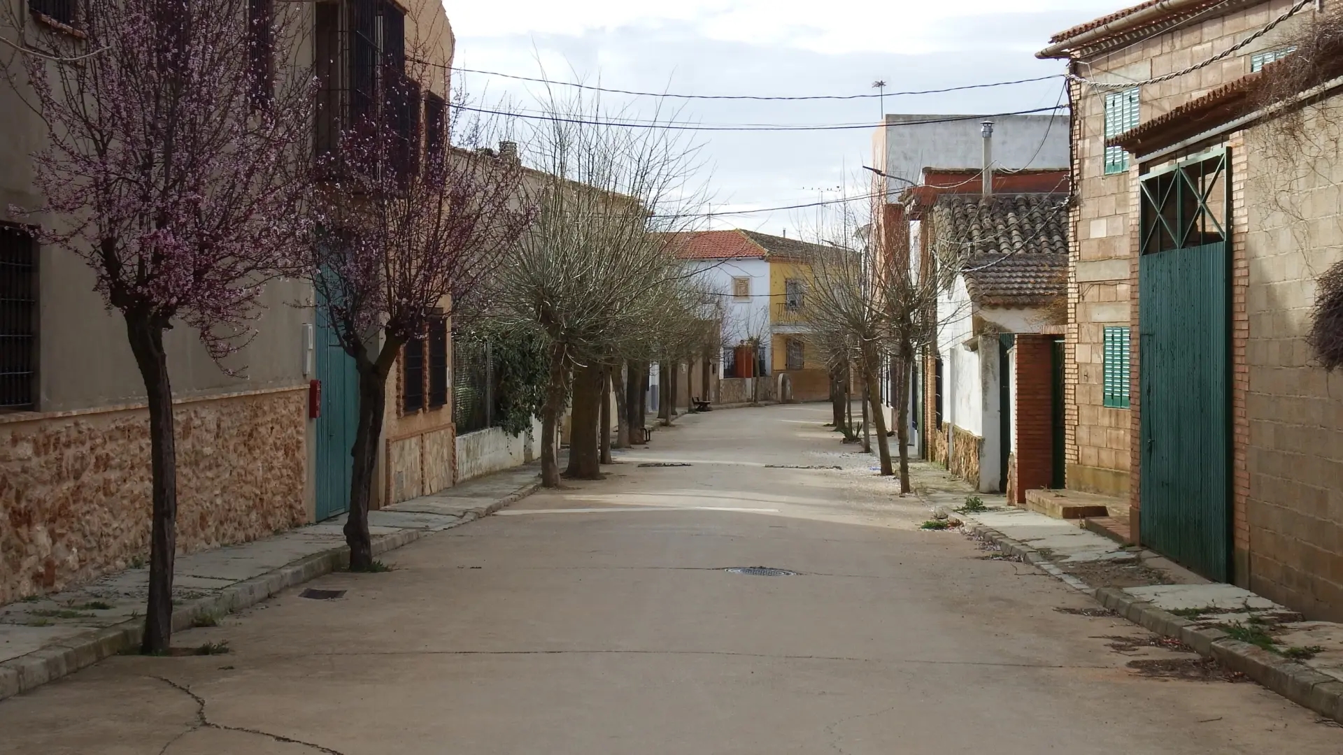 La ville de Cuenca qui conquiert TikTok : elle compte moins de 20 habitants mais ses vidéos cumulent des milliers de vues.