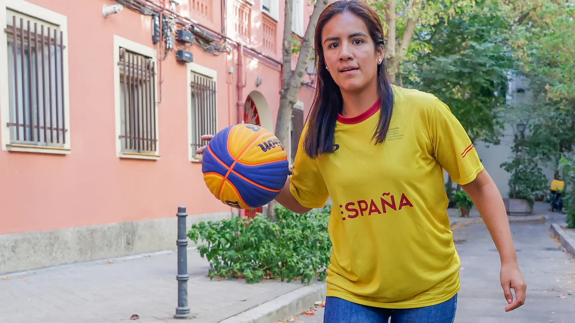 Katy Hernández, 3x3 basketball world runner-up with intellectual disabilities: "I train to be better."