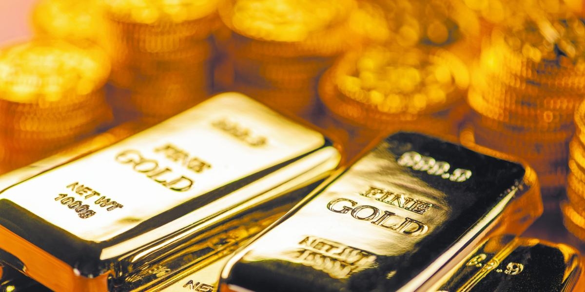 Золото завершает первую половину года с приростом на 25,70%.