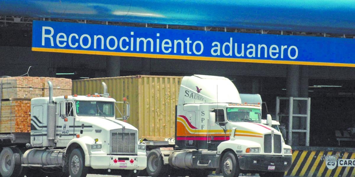 With the reform of the Customs Law, customs agents would face legal consequences.