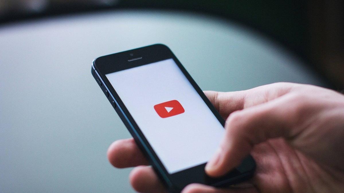 Google, yeni, daha ucuz ve neredeyse reklamsız bir abonelik hizmeti olan YouTube Premium Lite'ı kullanıma sundu: Bu, Kolombiya'da geçerli.