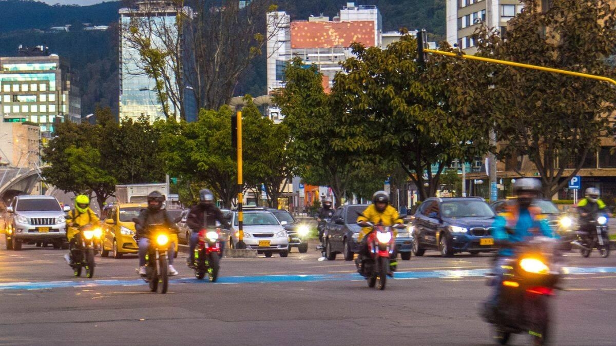 Achtung! Diese sechs neuen Verkehrszeichen müssen Motorradfahrer beachten