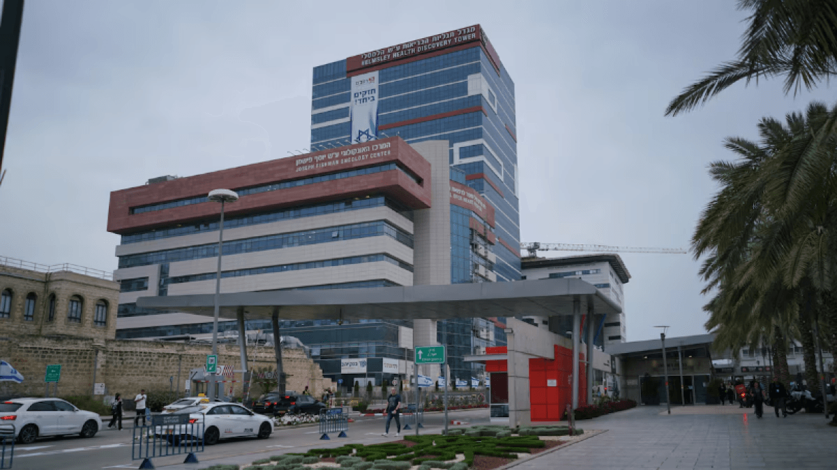 This is the world's largest underground wartime hospital: it can withstand chemical attacks