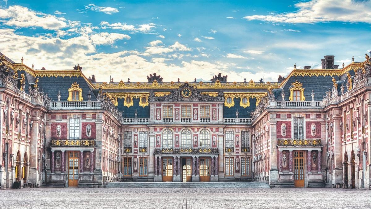 Dez palácios reais que deslumbram os viajantes
