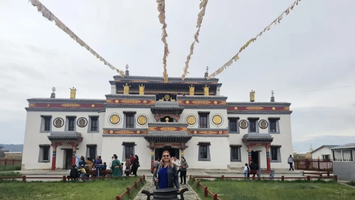 A colombiana que quis conhecer Gabo e acabou explorando 100 países: a história de uma viajante incansável