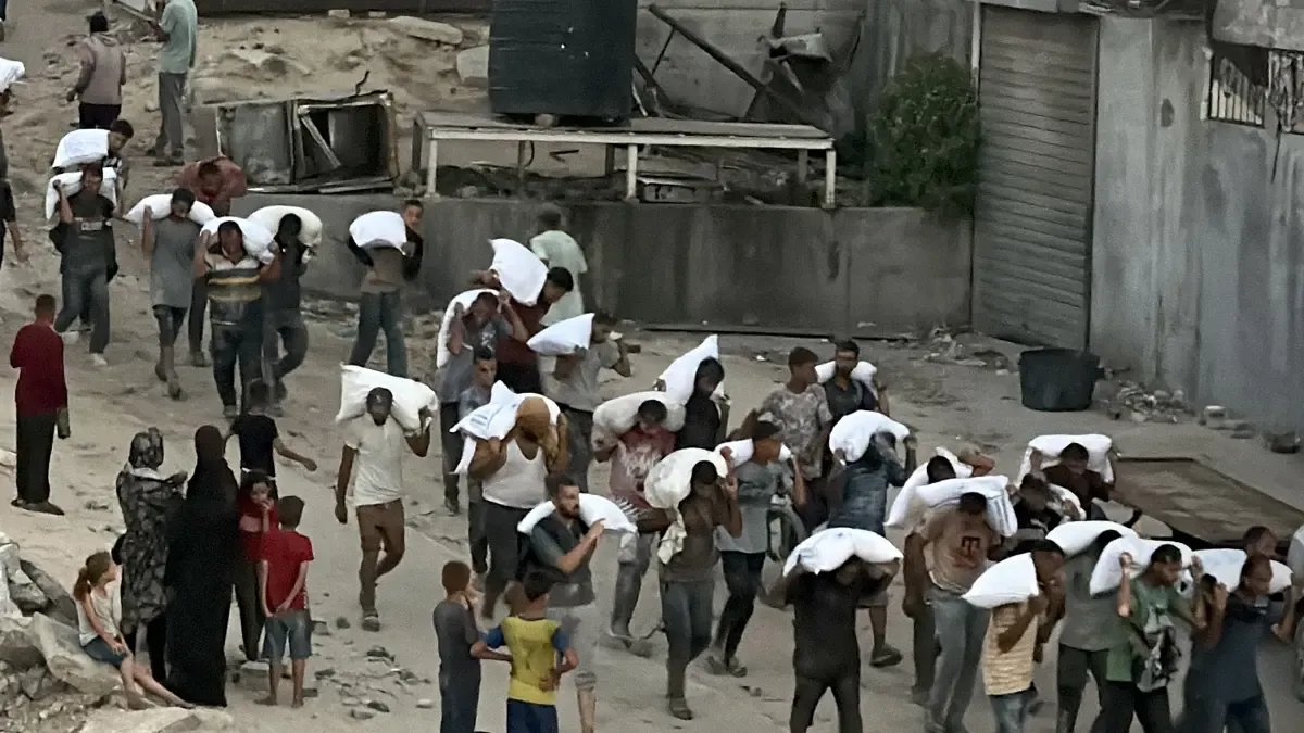 İsrail, Gazze'de "kitlesel açlık" yaşandığı iddialarını reddediyor ve Hamas'ı insani yardım dağıtımını "sabotaj etmekle" suçluyor.