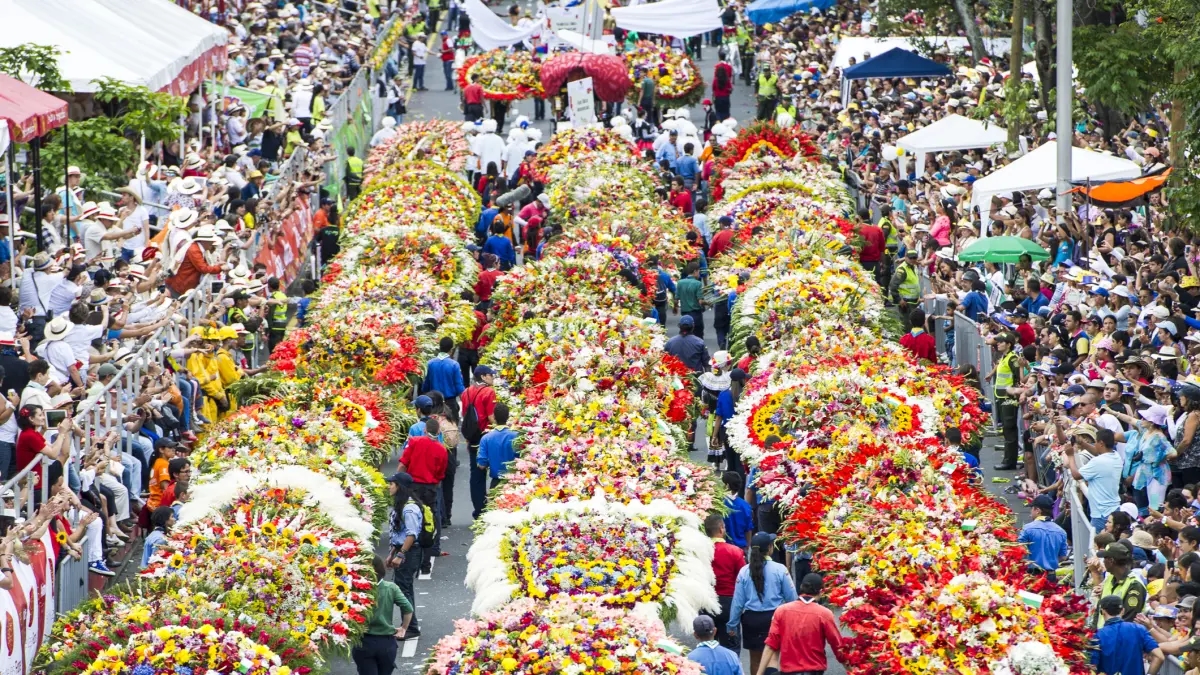Bloemenbeurs Medellín 2025: ervaringen, plattelandstoerisme en speciale activiteiten