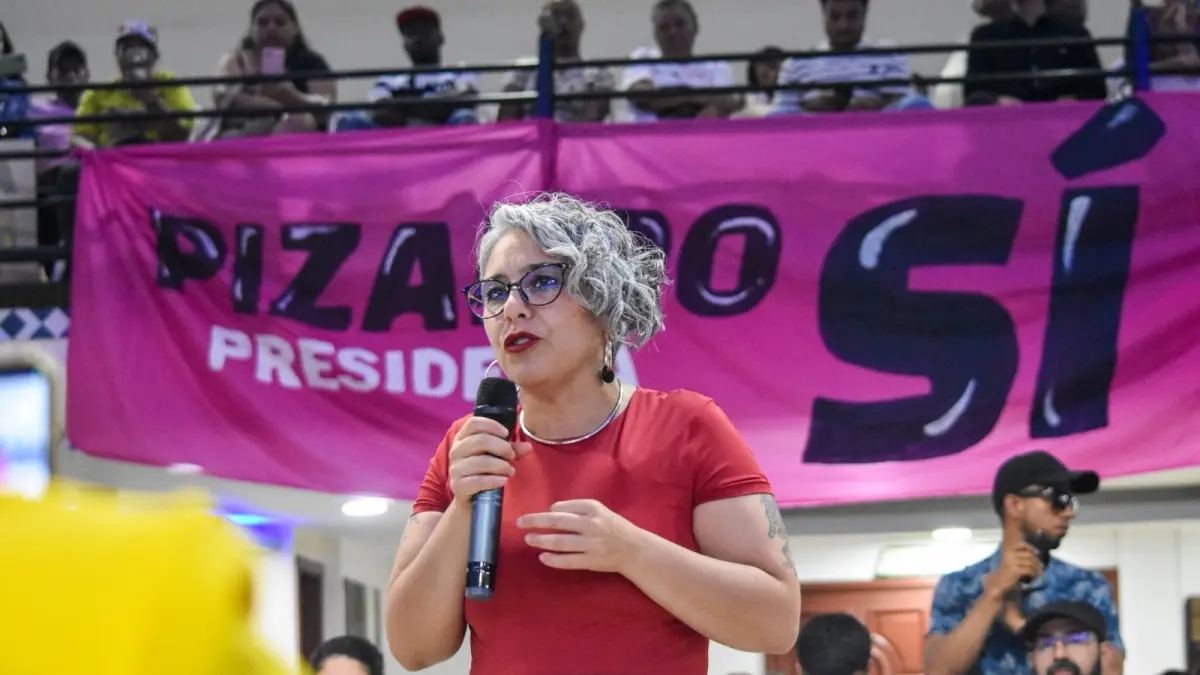 'Daniel Quintero moet bewijzen dat de beschuldigingen van corruptie aan zijn adres vals zijn,' zegt María José Pizarro.