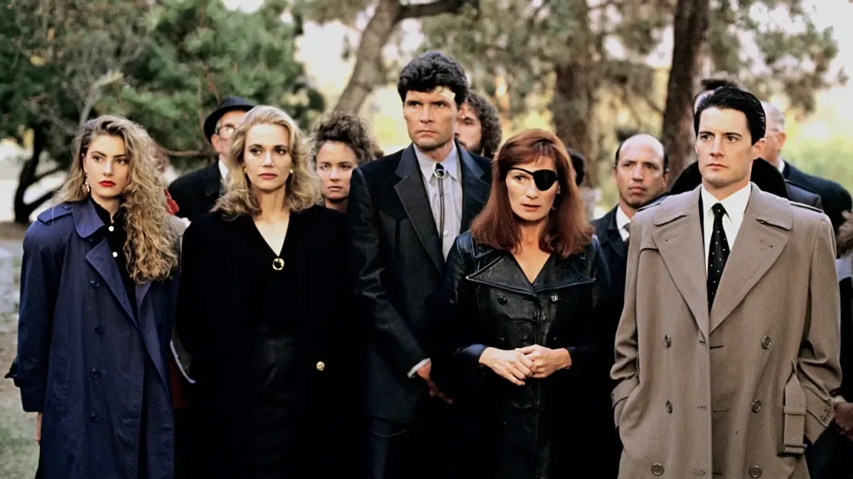 ‘Tuve que convencer a David Lynch de hacer 'Twin Peaks', porque él no había hecho televisión’: Mark Frost