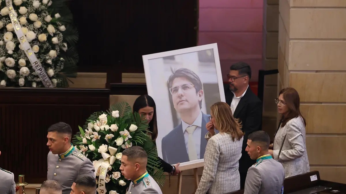 Die Auswirkungen der Ermordung des Senators und Präsidentschaftskandidaten Miguel Uribe Turbay auf den Wahlkampf