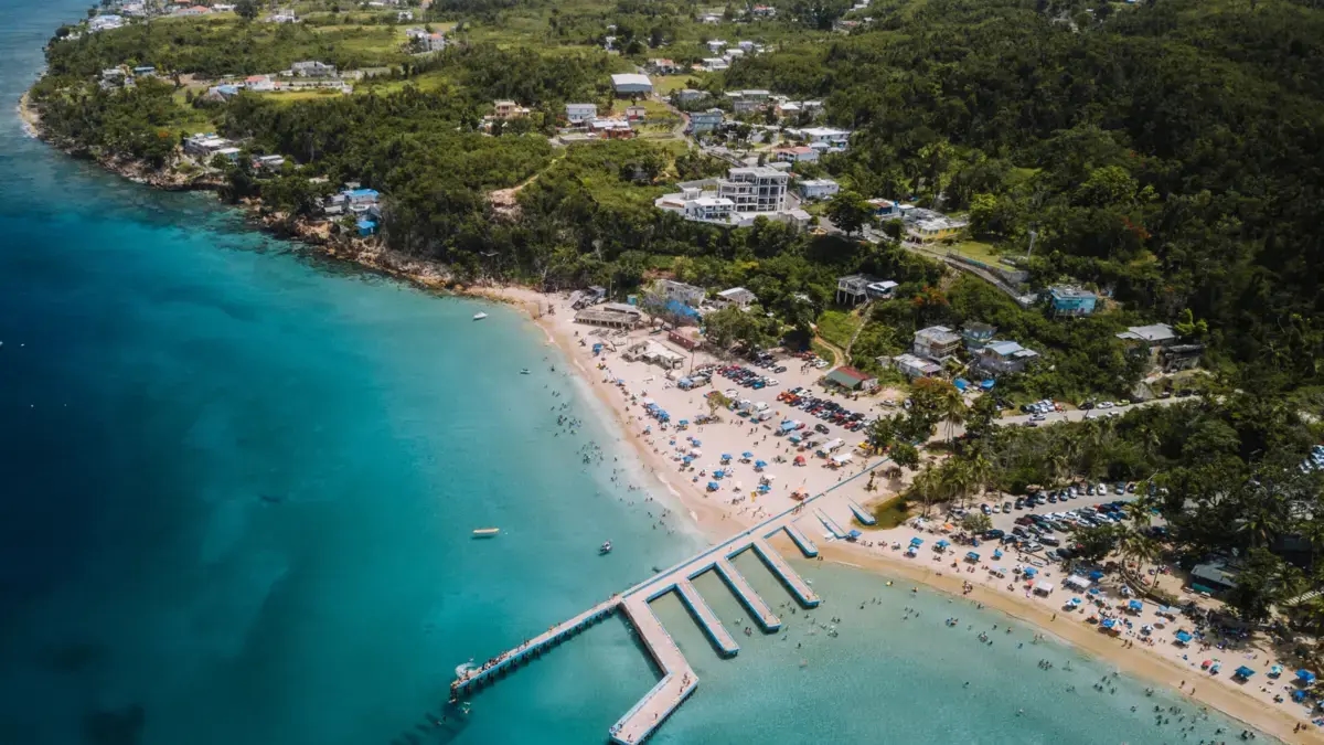 Puerto Rico: idyllische Strände, authentische Küche und einzigartige Erlebnisse in diesem puerto-ricanischen Paradies in der Karibik.