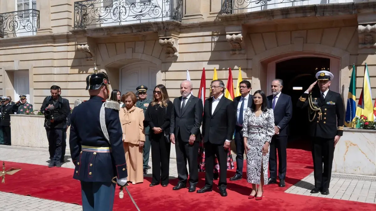 Il presidente Gustavo Petro chiede a Luiz Inácio Lula da Silva di indire una conferenza sulla sicurezza per unire gli sforzi contro il narcotraffico.