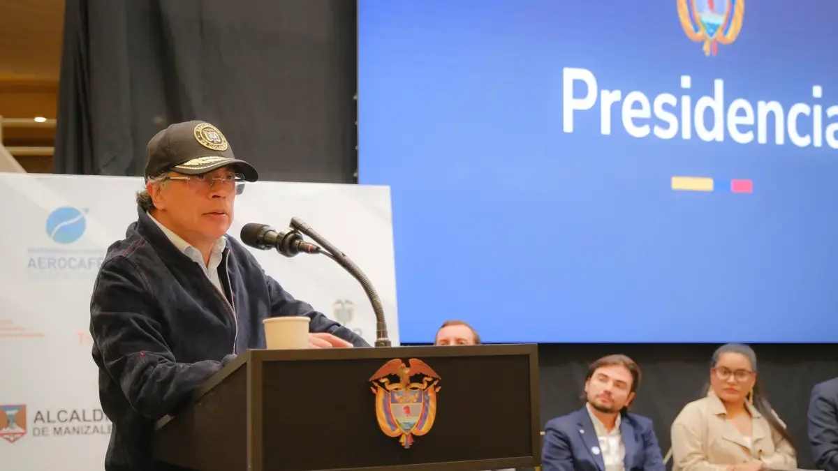 Gustavo Petro risponde alle critiche del rappresentante repubblicano al cartello dei Suns: "Non avete il diritto di condannare nessun presidente".