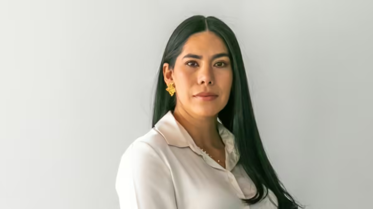 Carina Murcia, vice-ministra da Transformação Digital, assume o Ministério das TIC após a saída de Julián Molina.