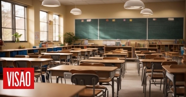 Small change to Christmas school holidays