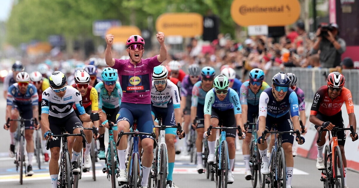 Giro d'Italia, à Valona Mads Pedersen a trouvé ce qu'il cherchait