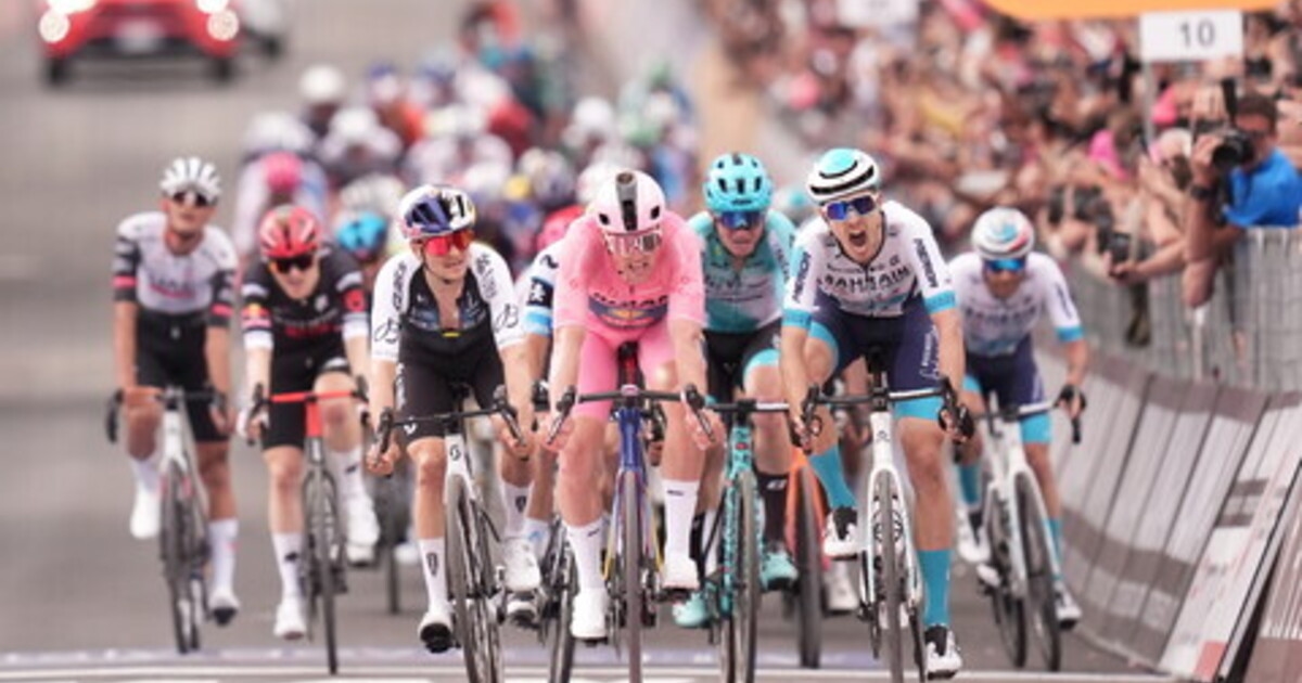 Mads Pedersen ha vinto a Matera e nessuno si è illuso al Giro d'Italia