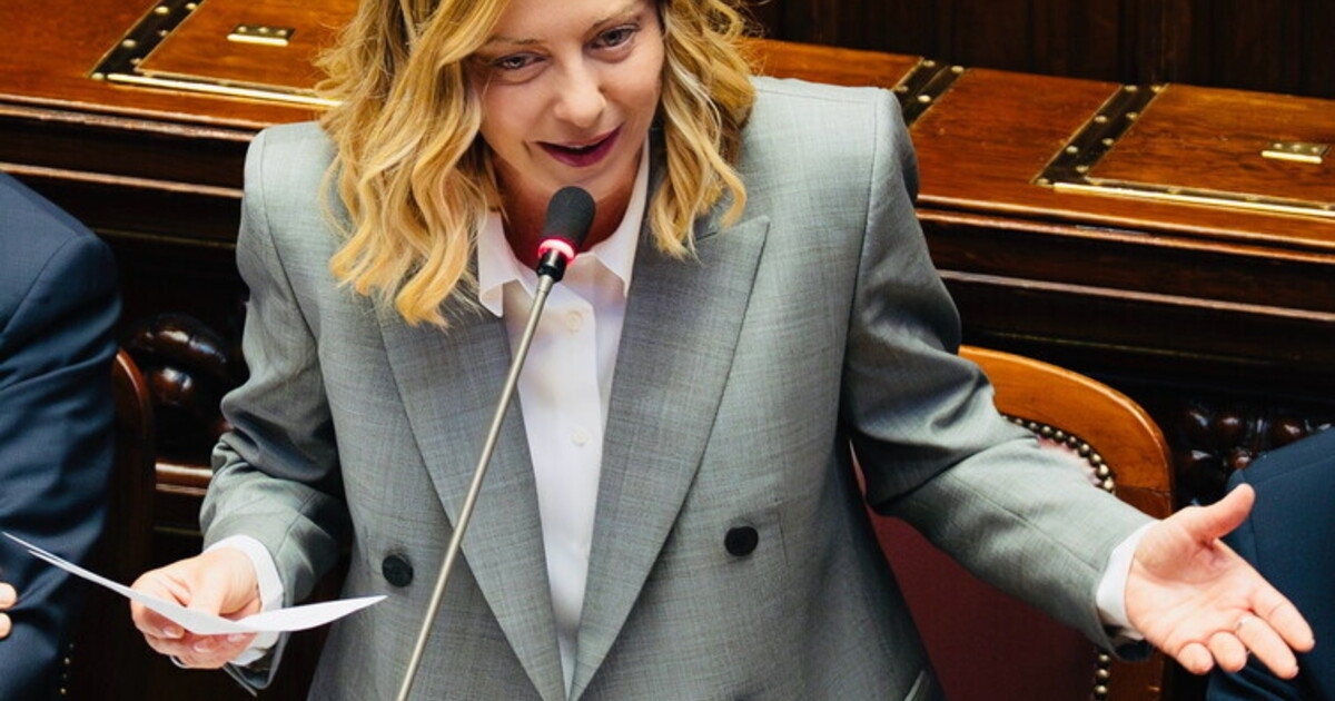 Meloni en de verspreide, postume verontwaardiging over een live blunder