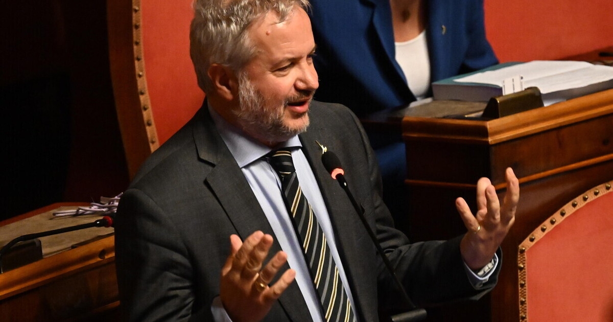 Nu wil de Liga de PNRR verlaten. Borghi: "Er is een serieuze reflectie nodig"