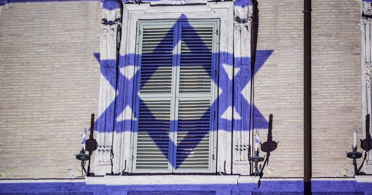 Tahran'da Haaretz Okumak İmkansız Görev