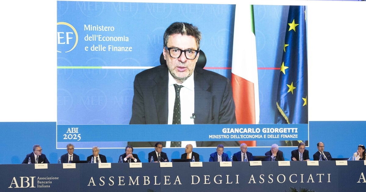 L'assaut de Giorgetti sur les banques