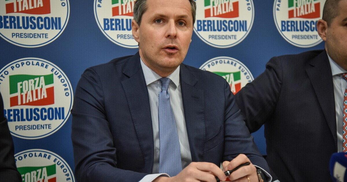 "Nee tegen afspraken over Kievs hoofd heen. Salvini tegen de EU? Gewoon retoriek," zegt Perego.