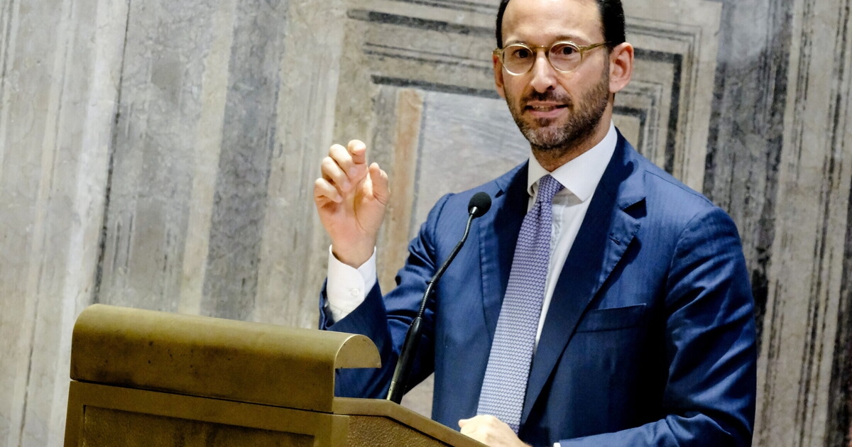 Federico Freni bij Consob voor het post-Savona-tijdperk