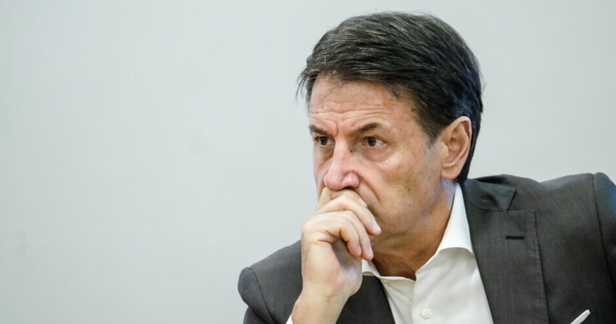 Die 77 Mitglieder umfassende M5S kämpft um die Präsidentschaft, doch nur Conte steht ganz oben auf dem Podium.